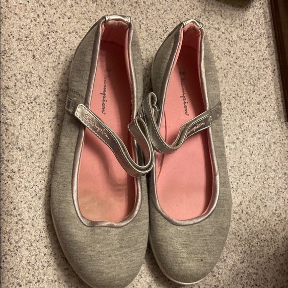 Champion Women's Gray Flats with Pink Interior - Picture 1 of 7